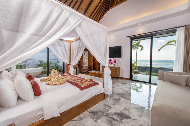 Executive, Suite, Villa