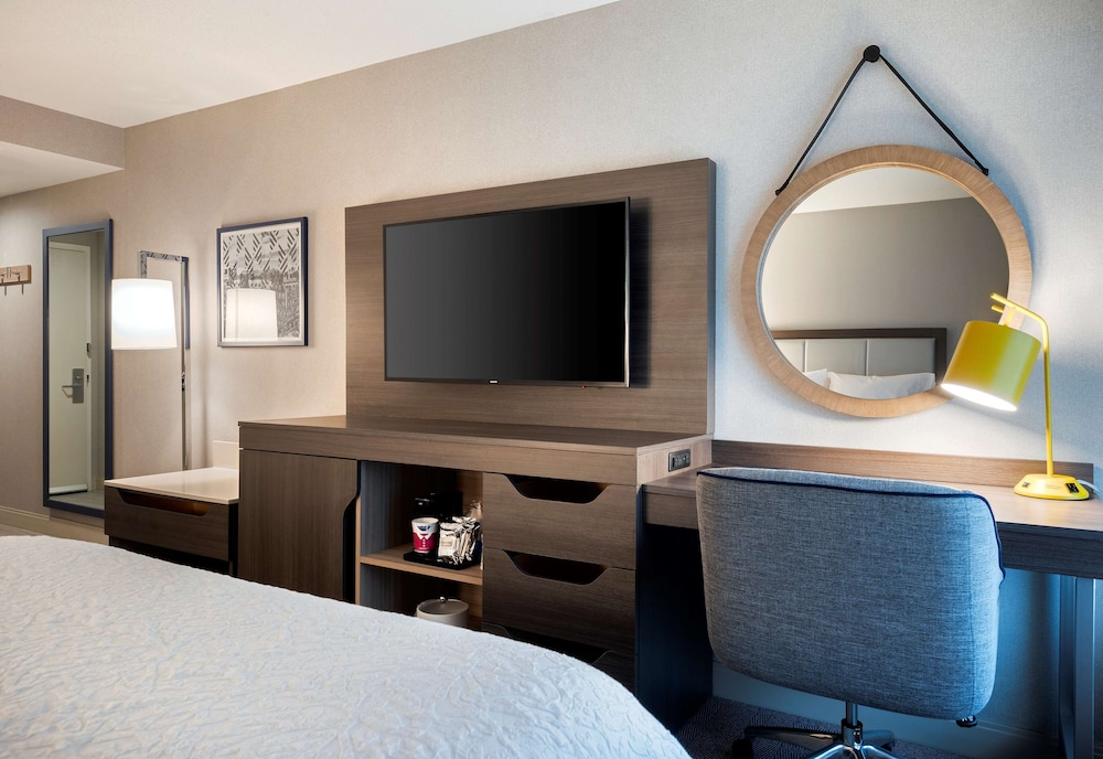 Hampton Inn Boston Cambridge 12/38