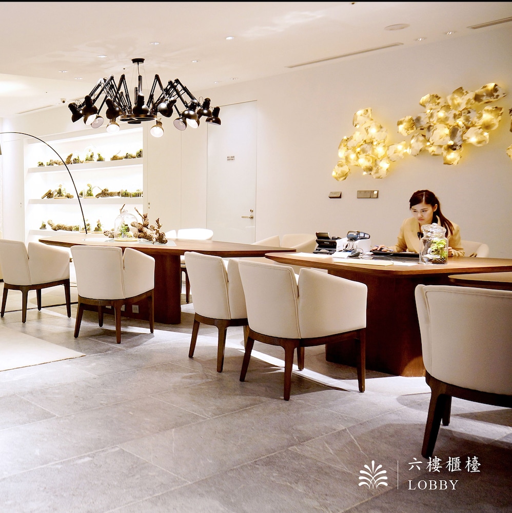 Hotel Royal Beitou 52/66