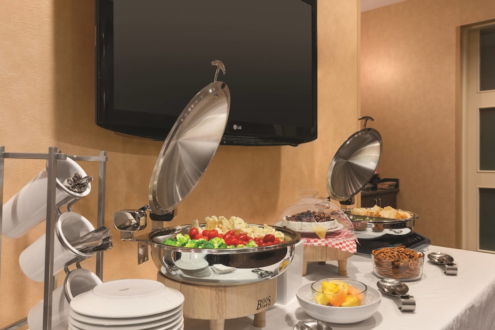 Residence Inn Greenville 18/24
