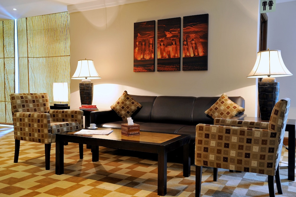 Staybridge Cairo Citystars 39/79