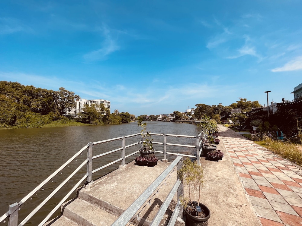 USABAI Riverside Boutique Hotel 22/49