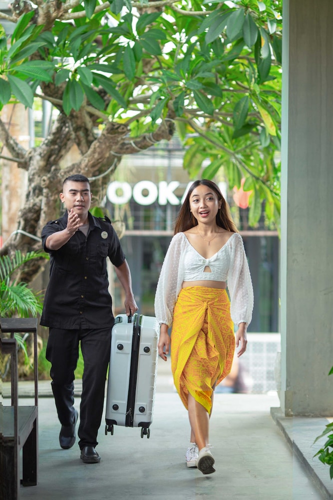 FRii Bali Echo Beach 14/62