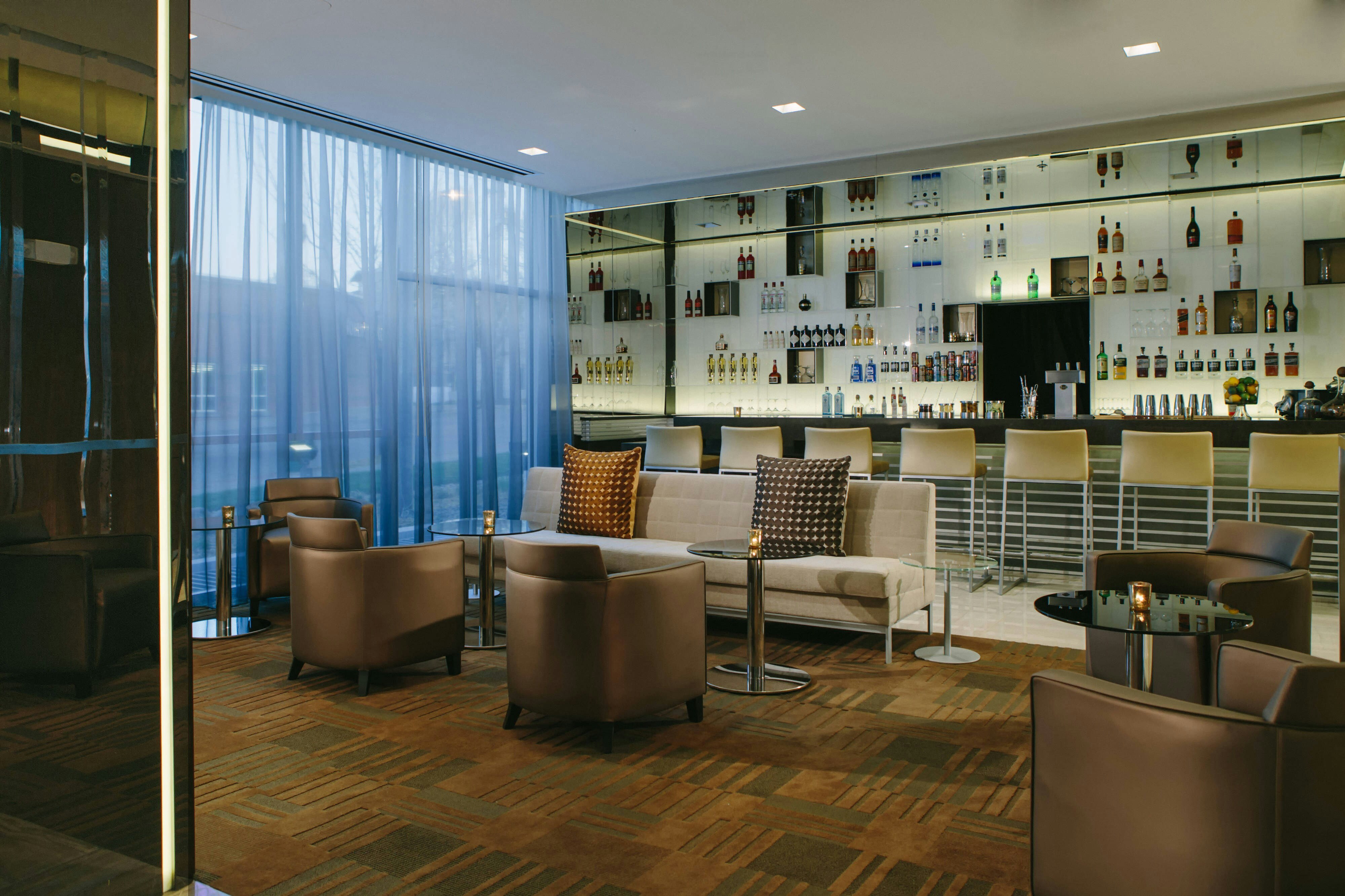 AC Hotel by Marriott Kansas City Plaza 3/10