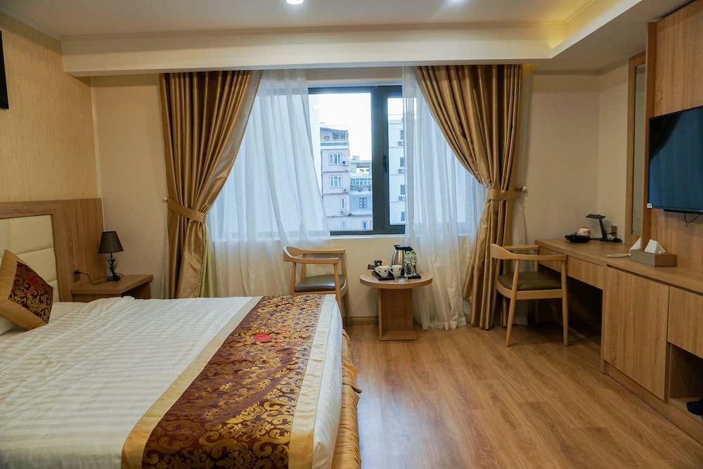 Ruby Hotel 22/61