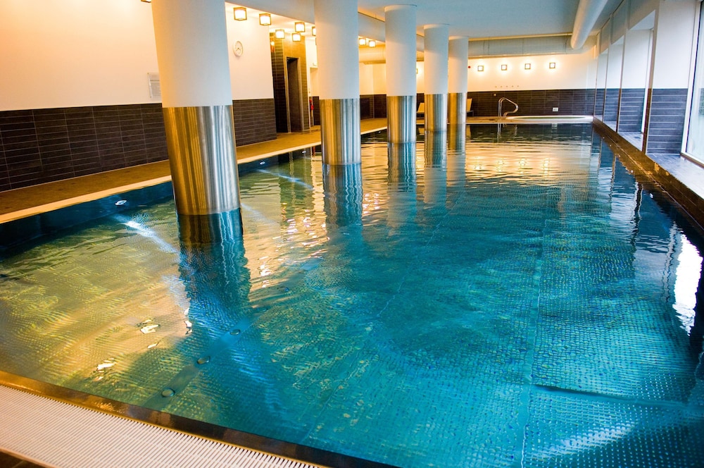 PARK PLAZA CARDIFF 32/60