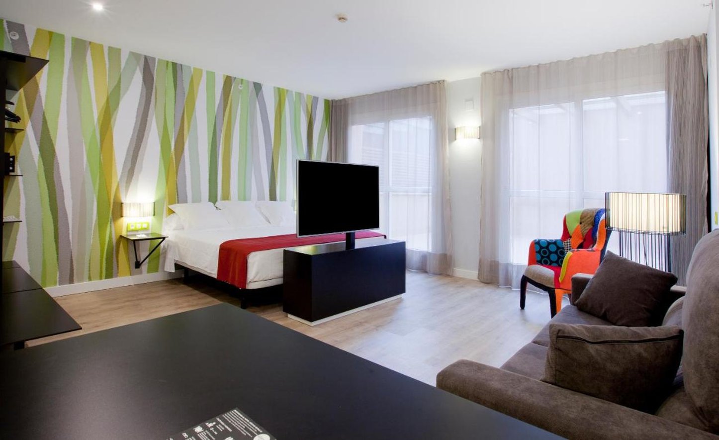 Hotel Vertice Sevilla 51/67