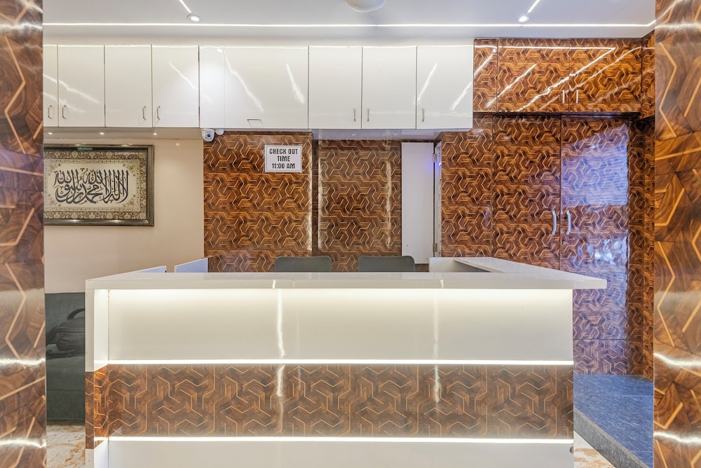 Hotel Al Madina Palace 4/29