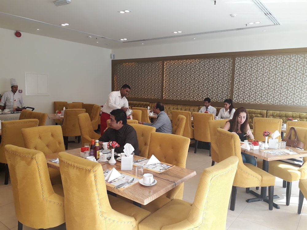 restaurant-cafeteria