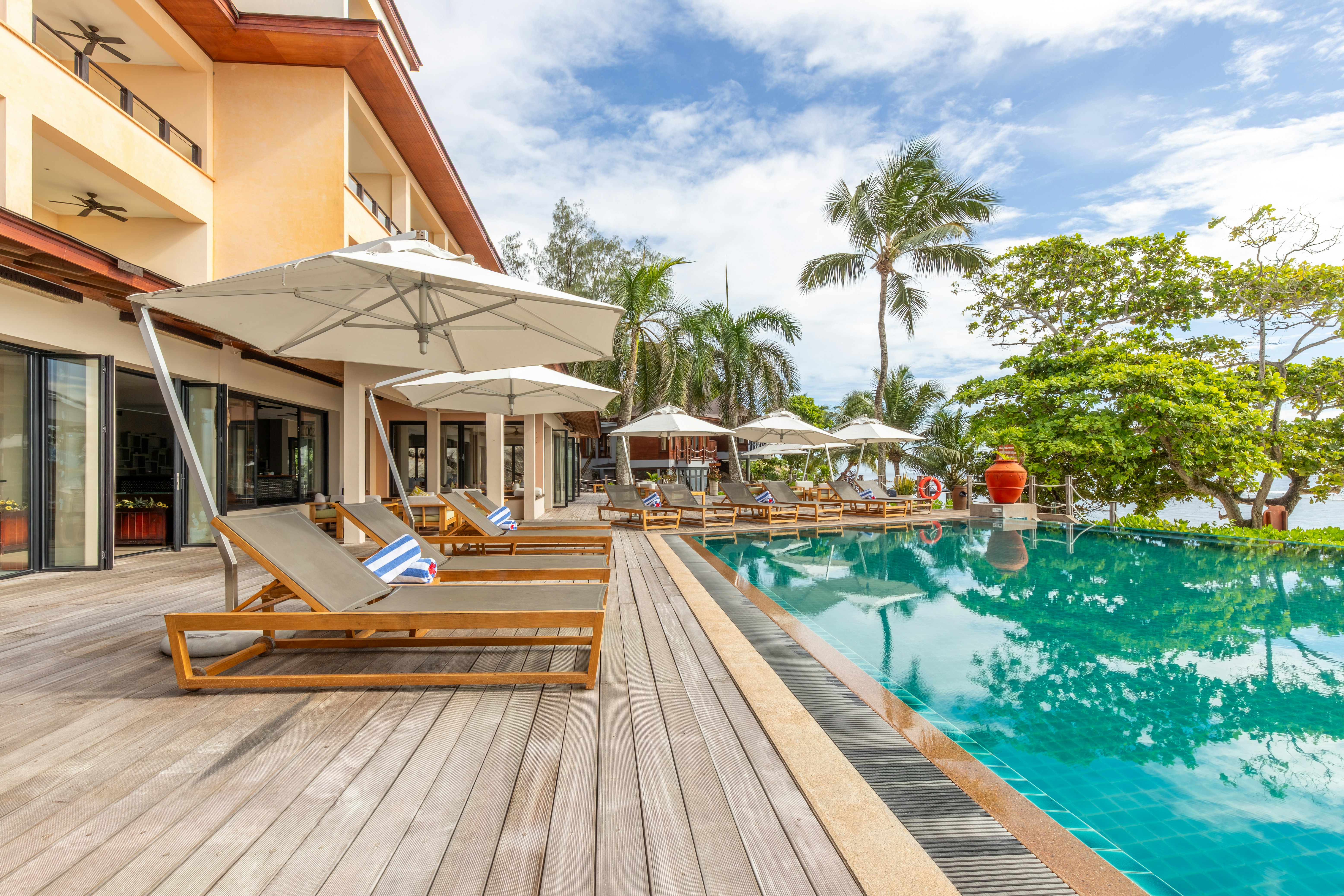 Doubletree By Hilton Seychelles Allamanda Resort And Spa 67/70