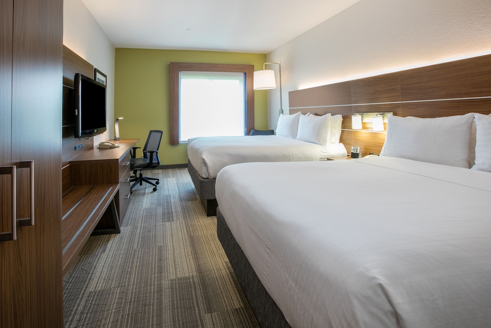 Holiday Inn Express Hotel And Suites Dallas Grand Prairie I 20 20/80