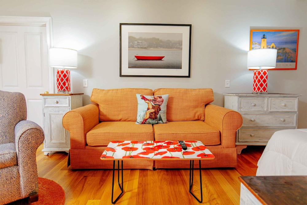 The Provincetown Hotel at Gabriel's 24/51