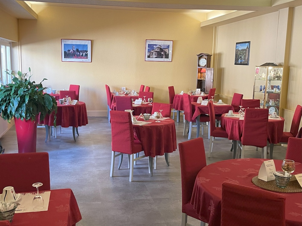 Hotel The Originals Nevers Clos Sainte Marie 25/48