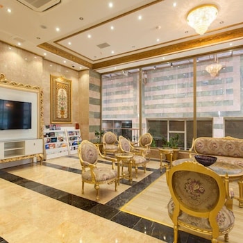 Alrazi Hotel 45/56