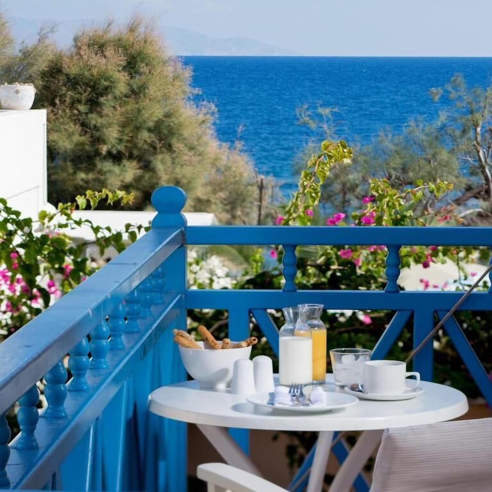 Seaside Beach Hotel 84/100