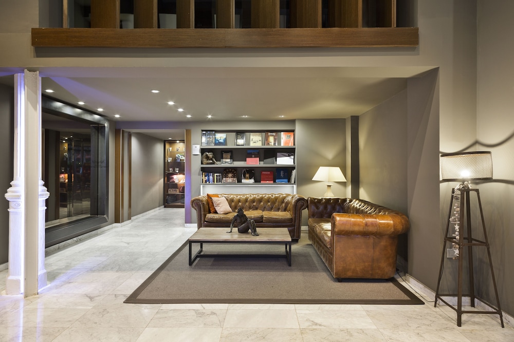 Acta Atrium Palace 5/42