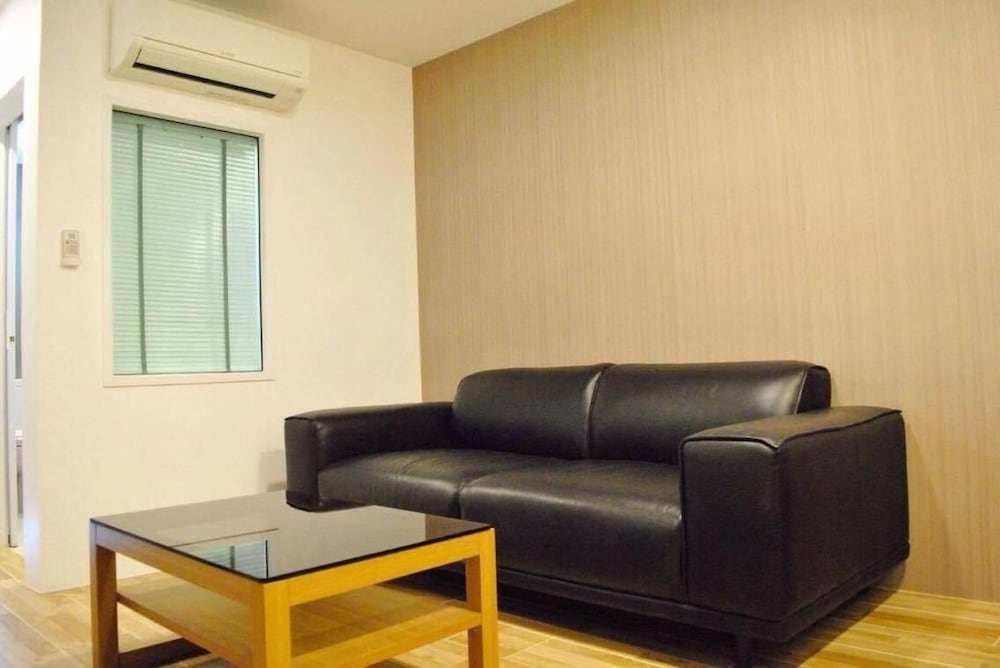 Trat City Hotel 46/56