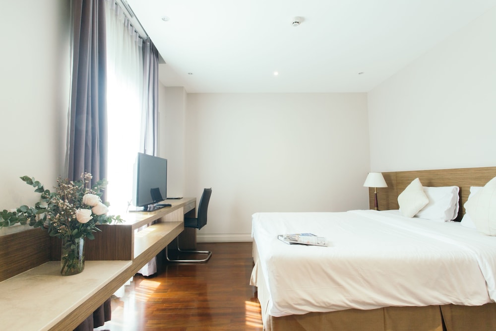 STANDARD, DOUBLE BED