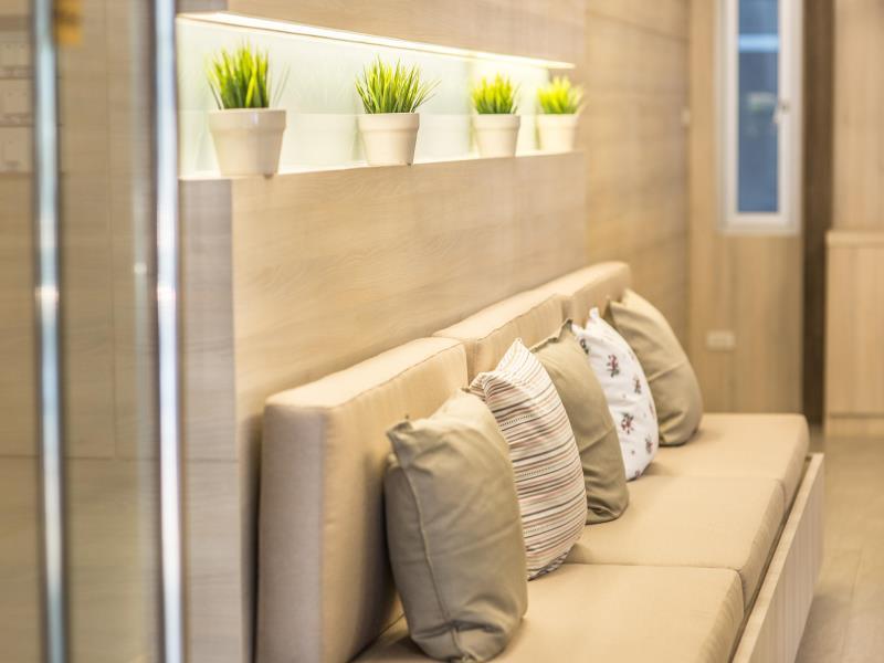 Central Place Serviced Apartment Angsila 56/71