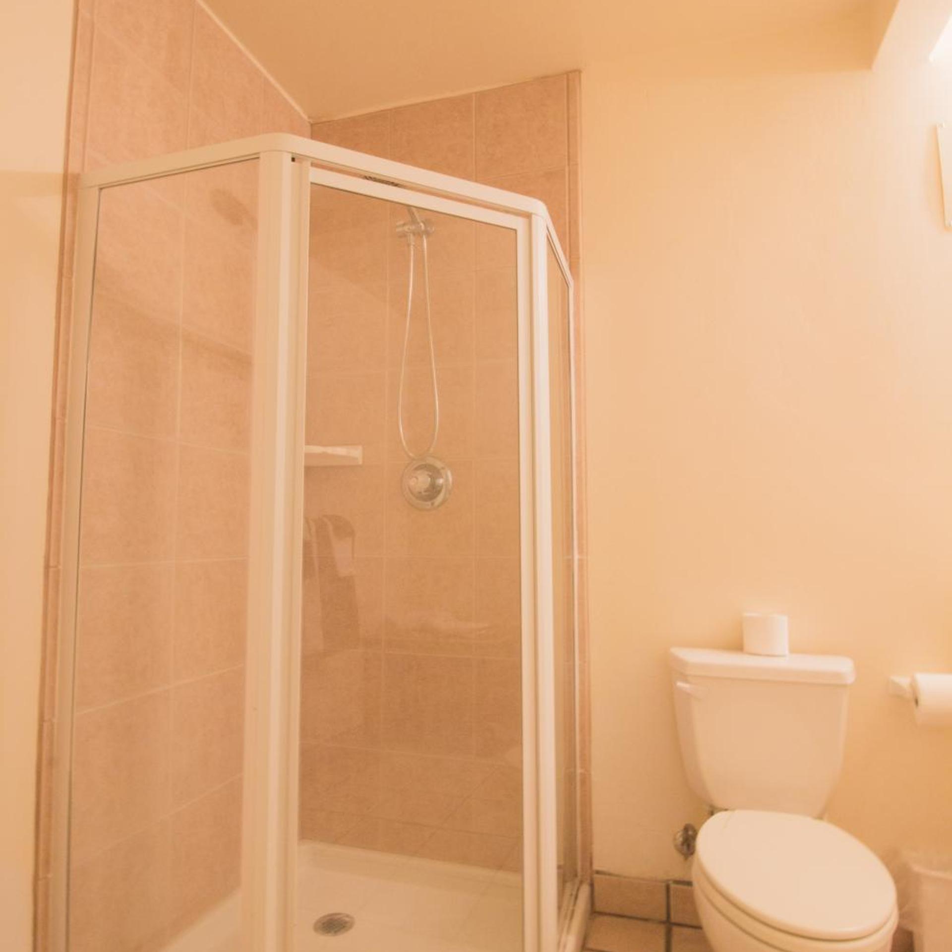 Suite, King Bed, Queen Bed, Stagecoach Suites 2/3