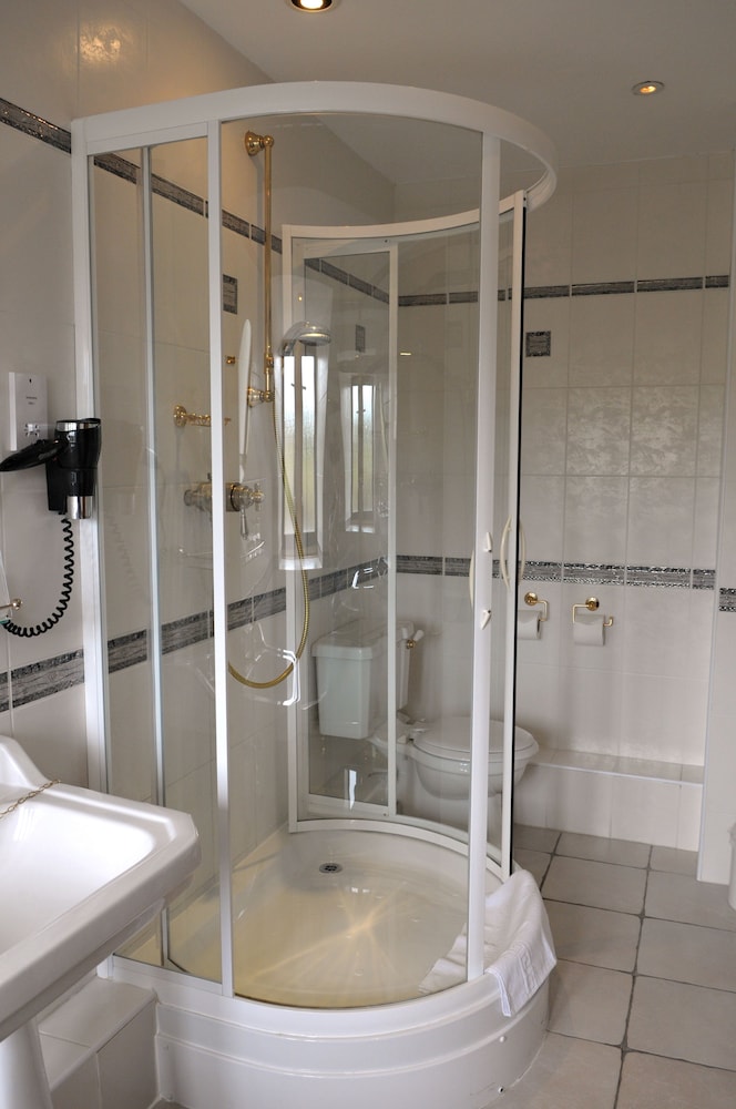 Stanton House Hotel 35/85