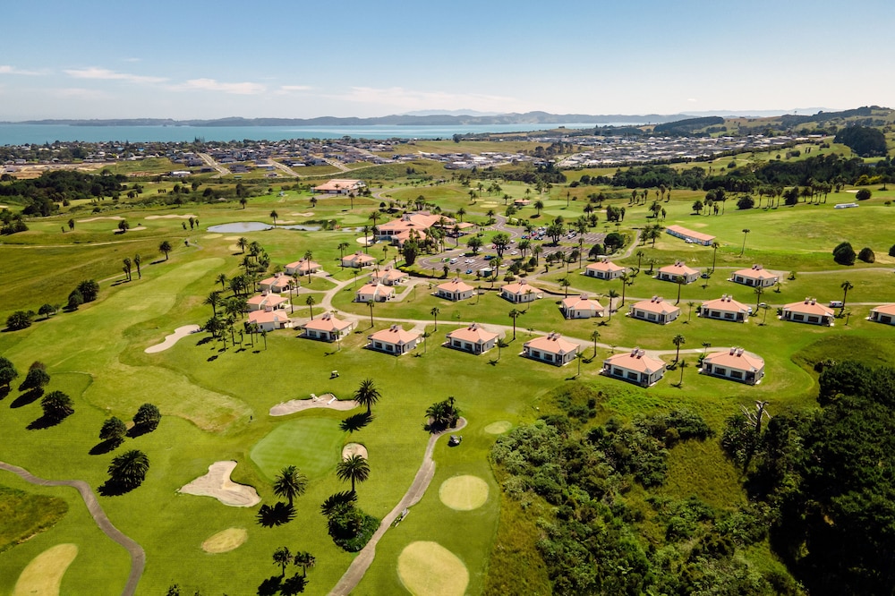 Rydges Formosa Auckland Golf Resort 55/65