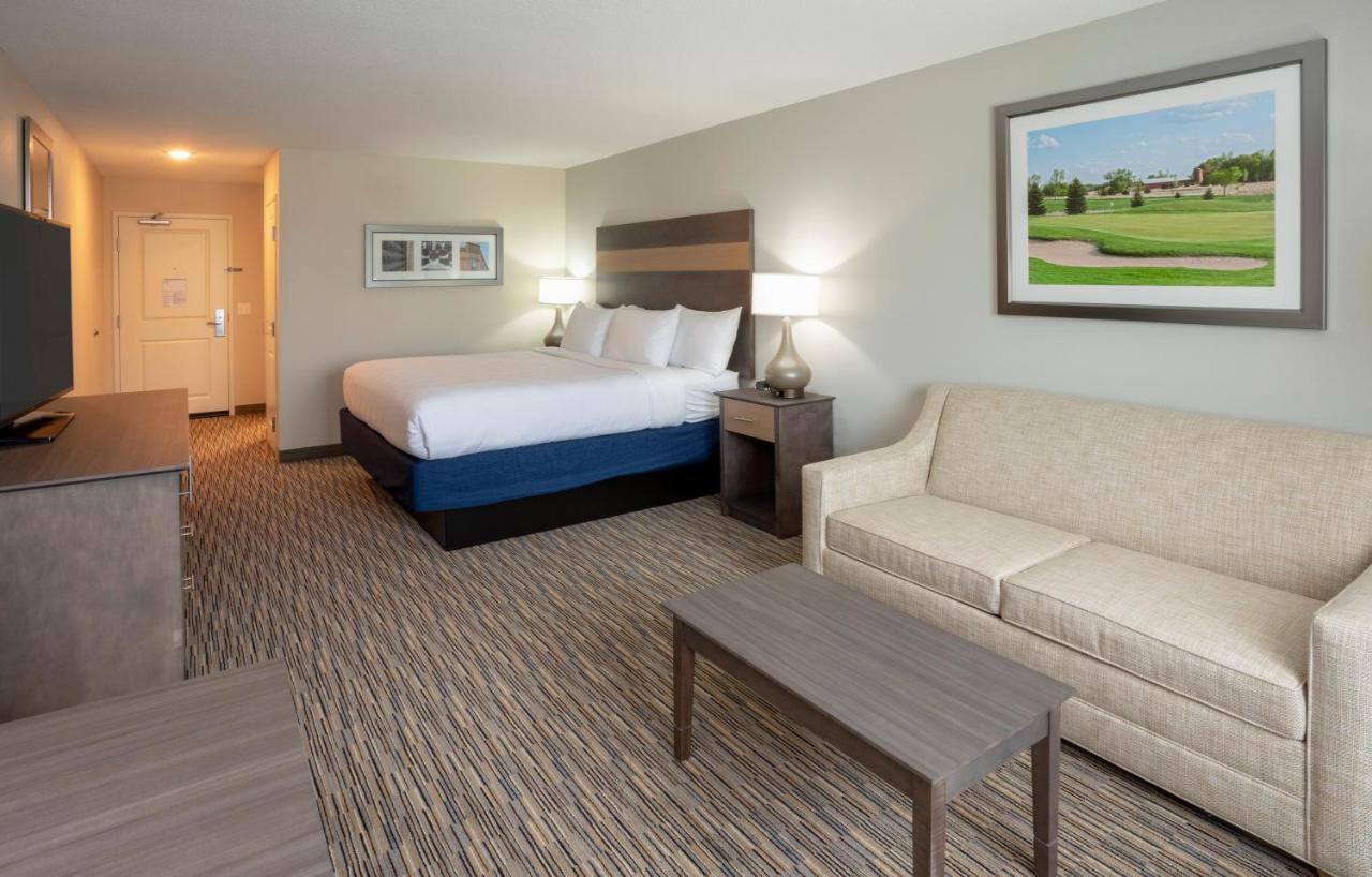 Deluxe, King Bed