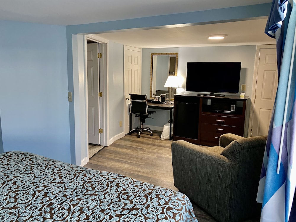 Beacon Inn and Suites 26/40
