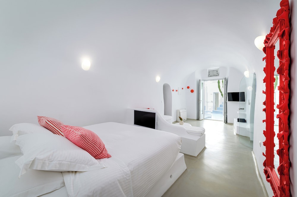 Trieris Villas And Suites 15/50