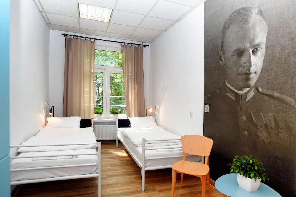 WARSAW HOSTEL CENTRUM 18/73