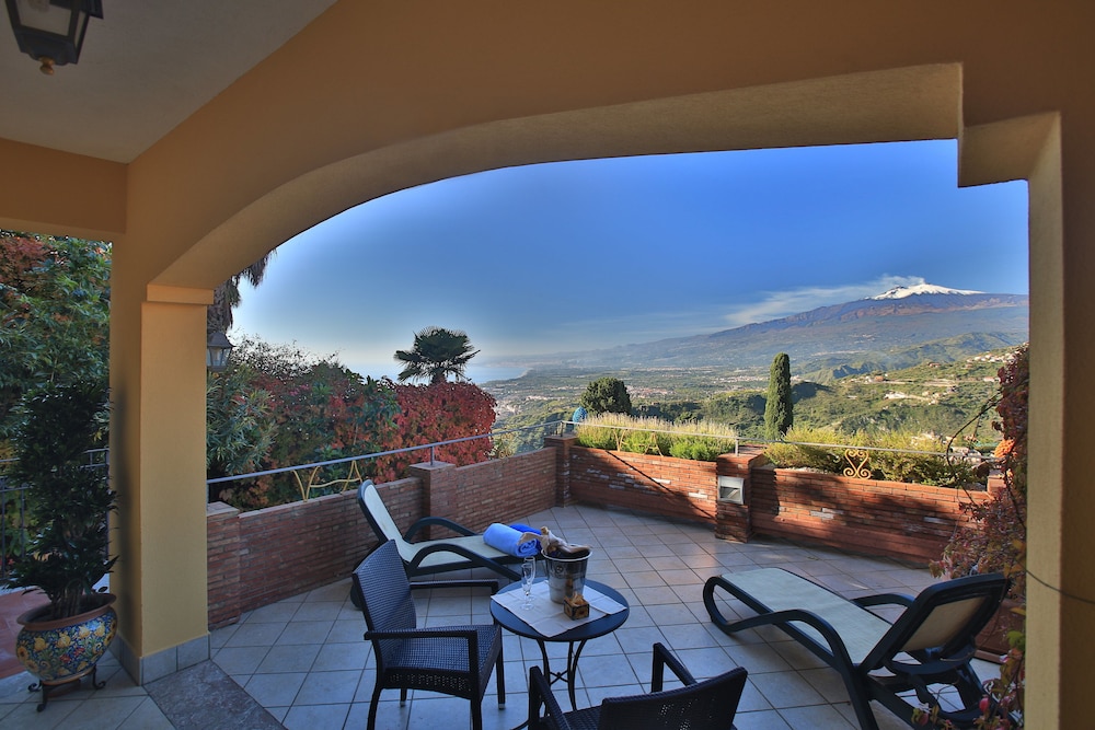 Villa Angela 23/42