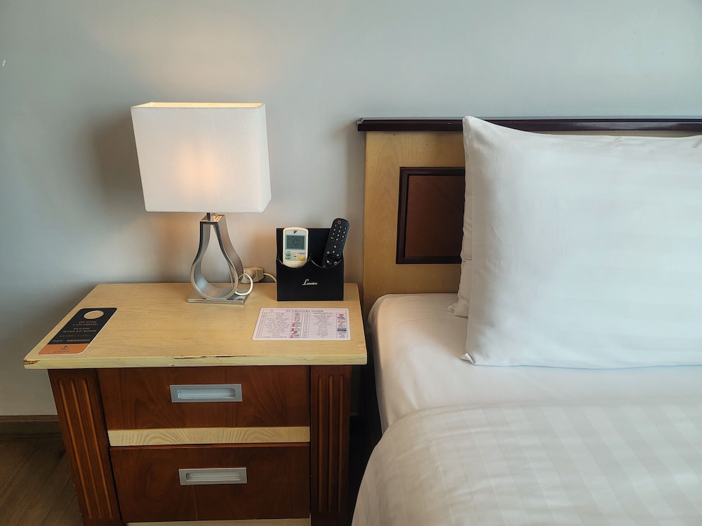 Luxeden Hotel 31/65