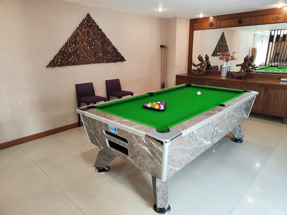 Tropicana Pool Villa 10/50