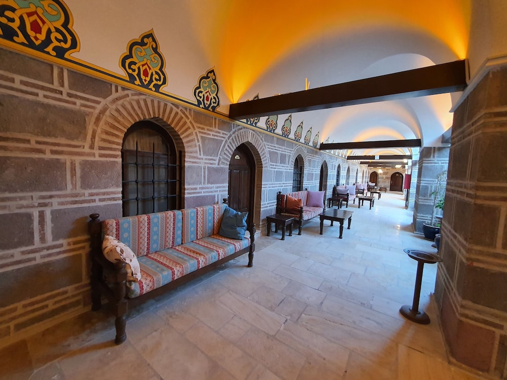 Kanuni Kervansaray Historical Hotel 19/32