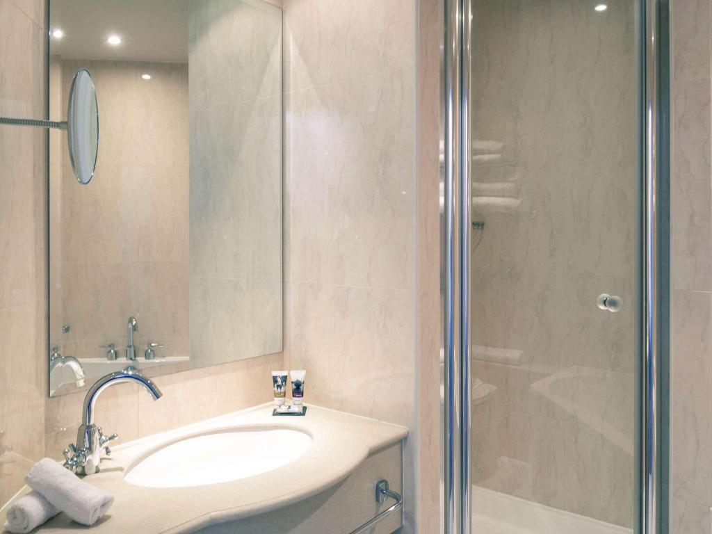 The Luxury Central Cardiff Signature Hotel By Belvilla 48/48
