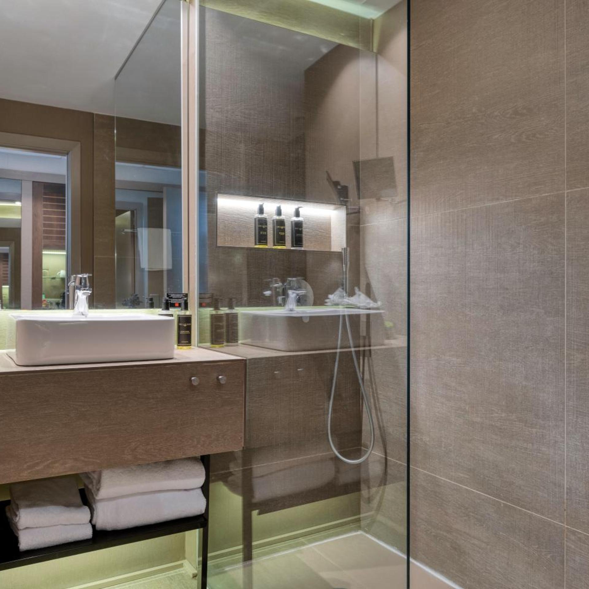 غرفة رباعية بسرير فردي، Hotel America Barcelona 3/5