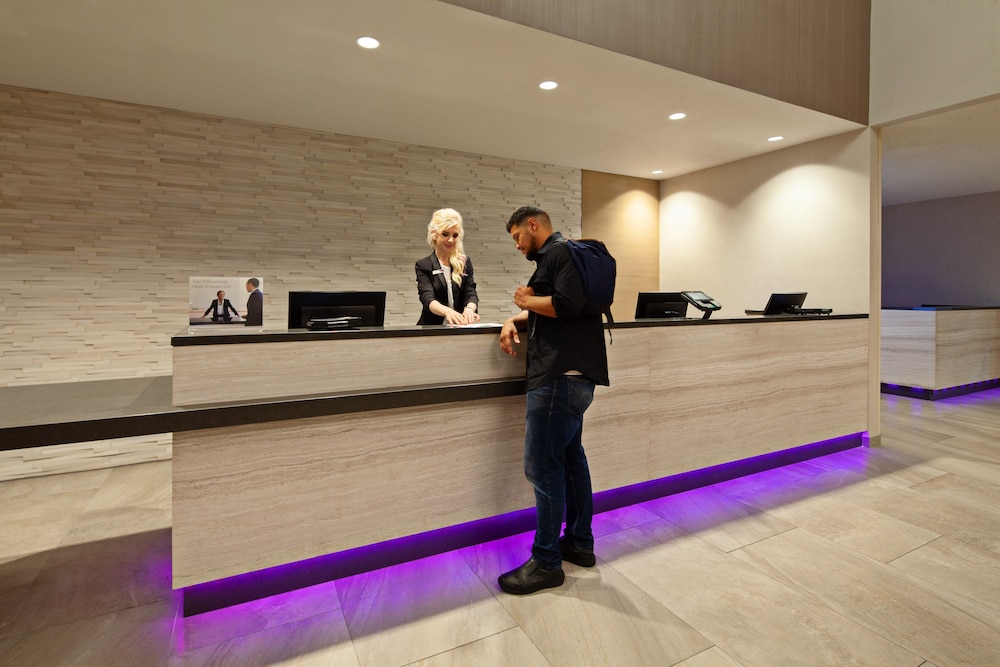 Crowne Plaza Silicon Valley N - Union City 3/57