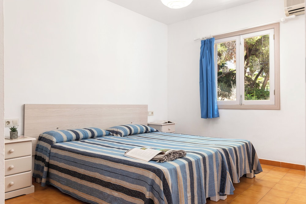 Holiday Park Santa Ponsa 9/32