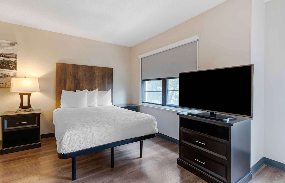Extended Stay America - Fremont - Newark 17/56