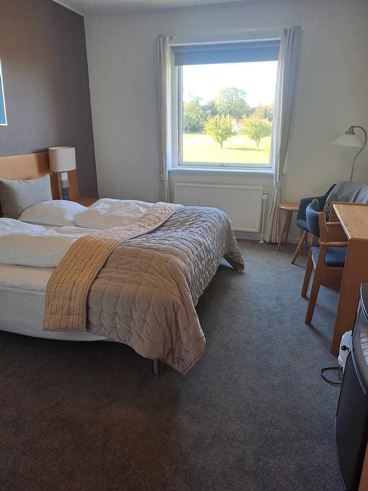 Hotel Praestekilde 6/50