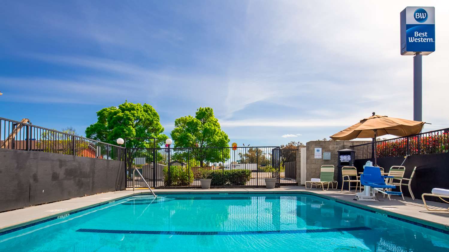 Best Western Willows Inn 14/25