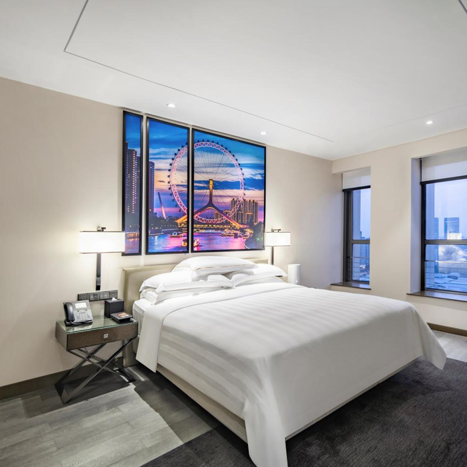 Suite, Club Floor