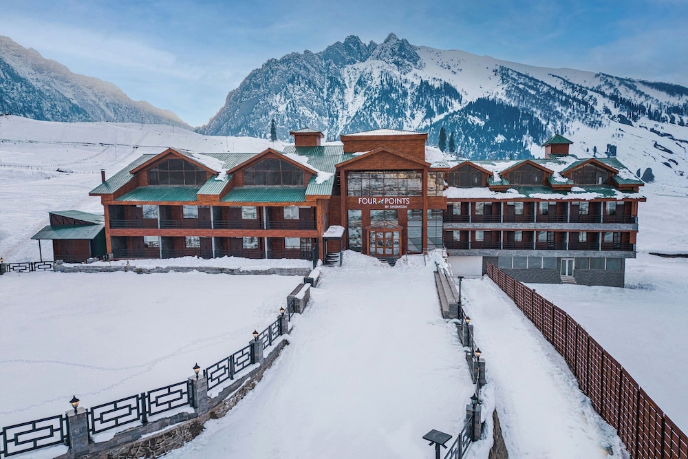 Four Points by Sheraton Sonmarg Resort 5/16