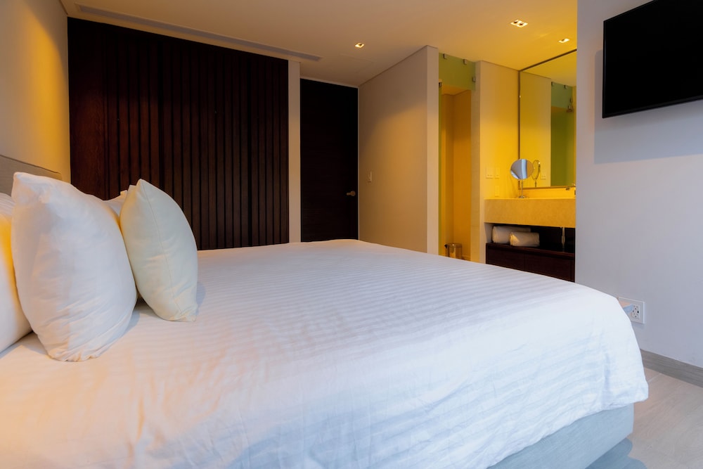 The Paraiso Residences at Marina Cabo 22/55