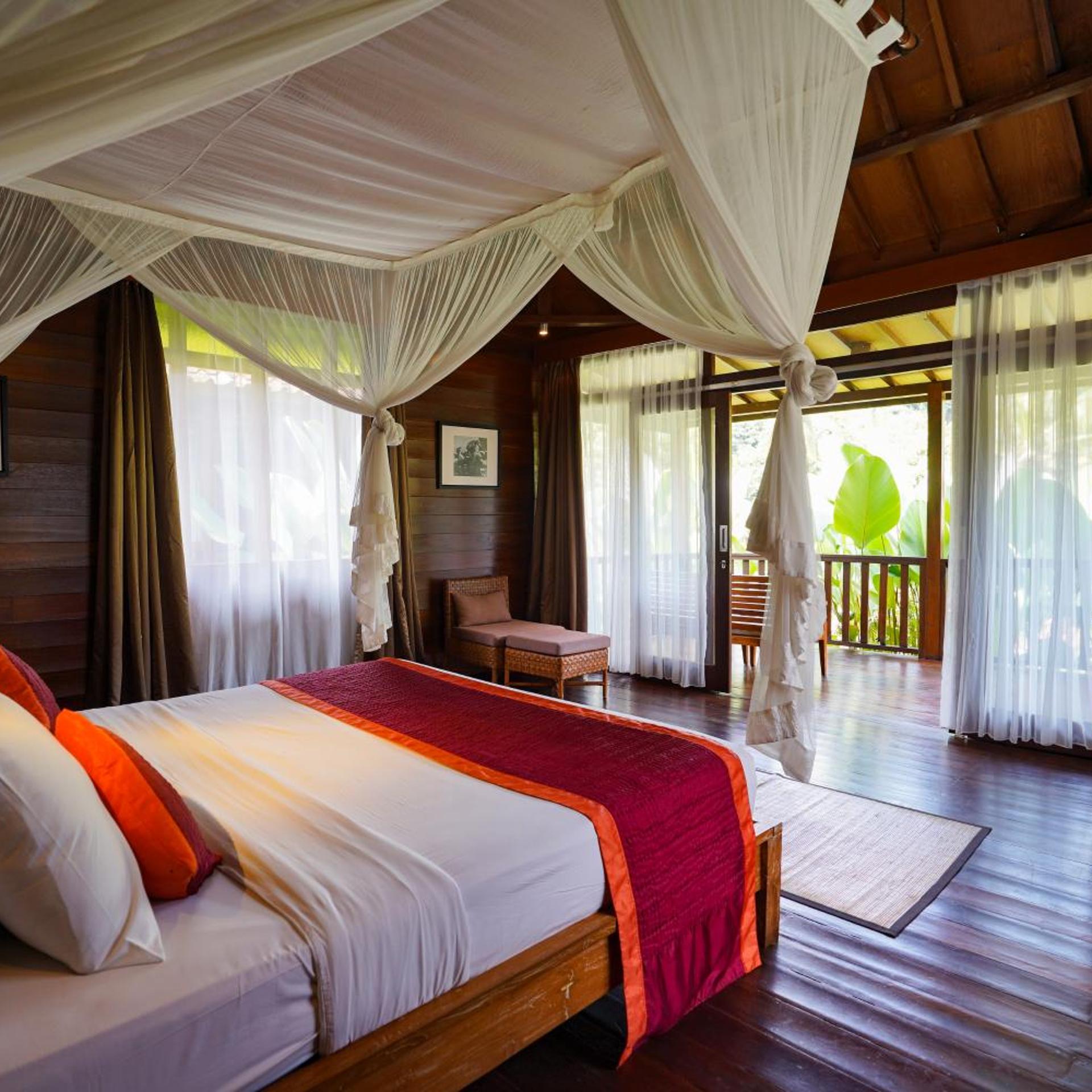 Joglo, Villa, King Bed, Garden View