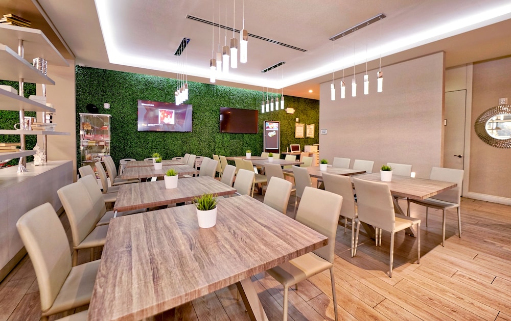 Magic Moment Resort & Kids Club, Dazzler Select by Wyndham 47/60