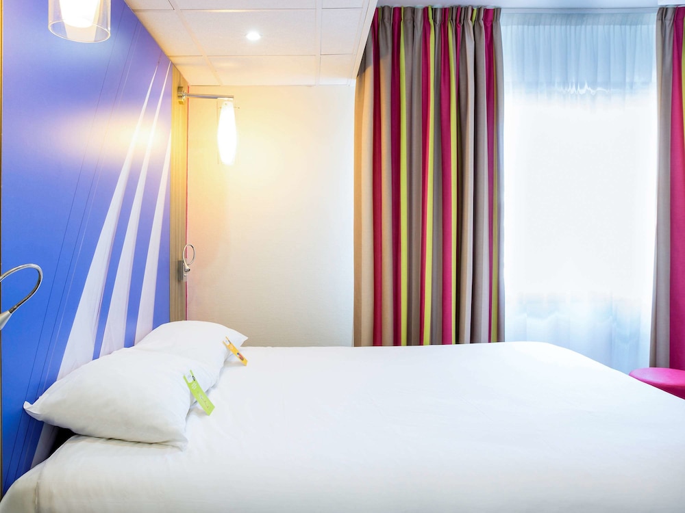 IBIS STYLES SAINT GILLES CROIX DE VIE 26/77