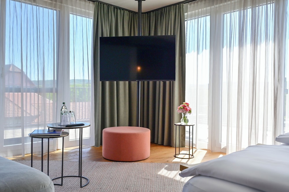 Seehotel Niedernberg - Das Dorf am See 39/49