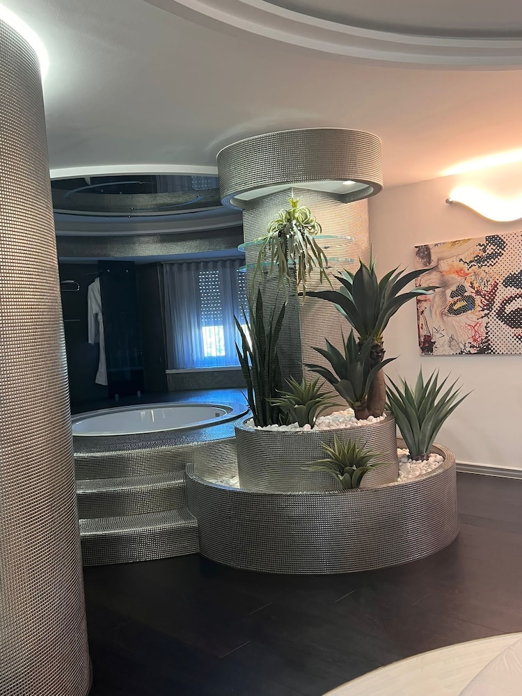 Domus Grand Hotel 24/44