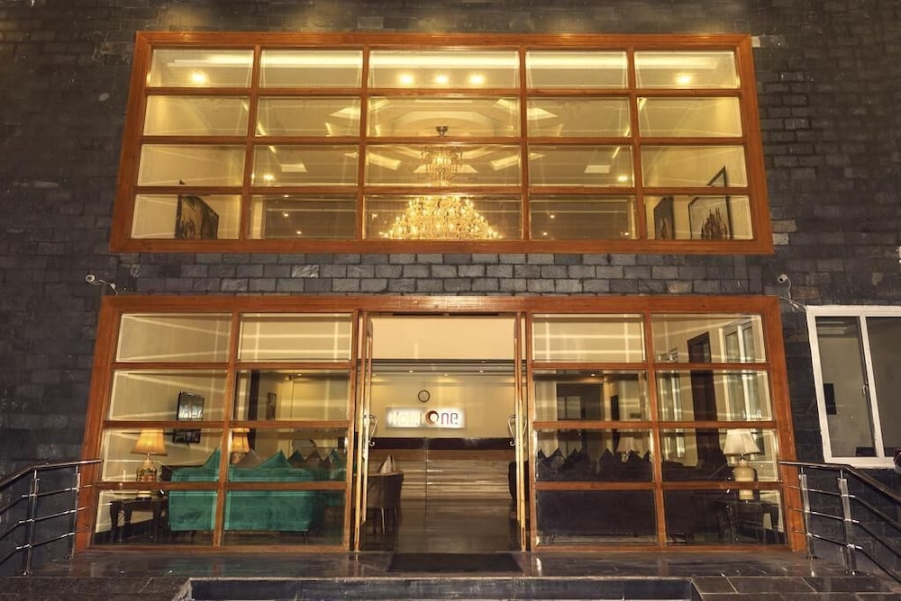 Hotel One Naran 4/19
